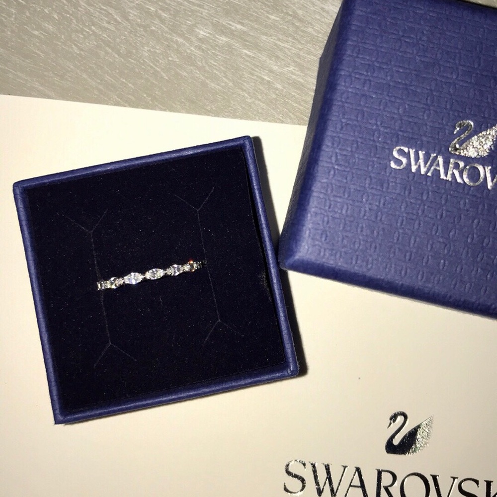 🆕✨ NWT Swarovski Vittore Marquise Ring